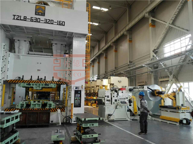 精密三合一整平送料機生產(chǎn)線